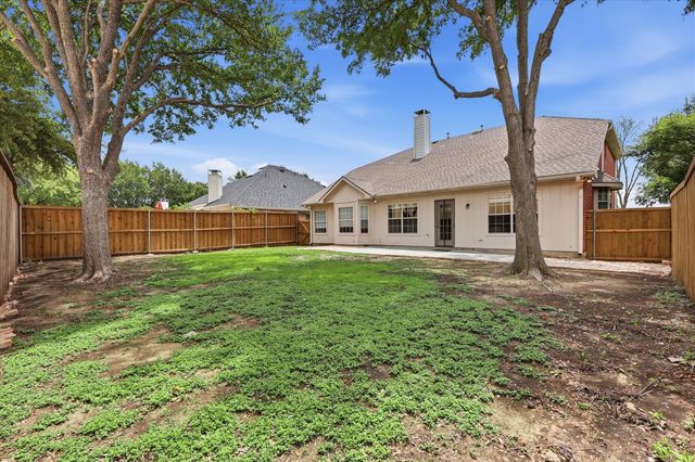 105 Dorsett Drive, Irving, TX 75063