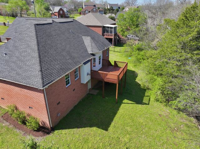 110 Koleberg Trl, Hendersonville, TN 37075