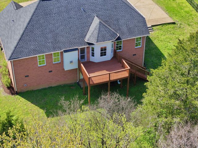 110 Koleberg Trl, Hendersonville, TN 37075