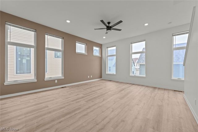 1922 W 47th Avenue, Cleveland, OH 44102