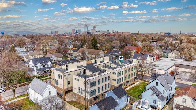 1922 W 47th Avenue, Cleveland, OH 44102