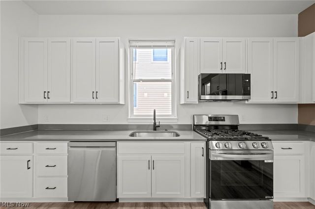 1922 W 47th Avenue, Cleveland, OH 44102