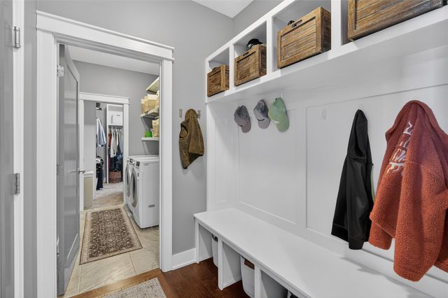 340 NE Hawk Circle, Waukee, IA 50263