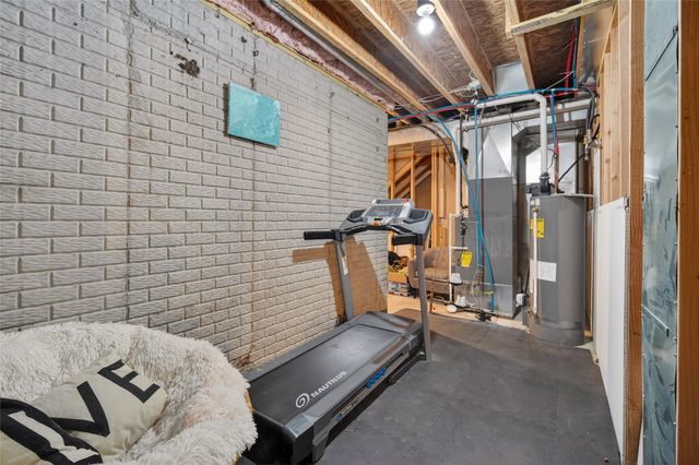 340 NE Hawk Circle, Waukee, IA 50263