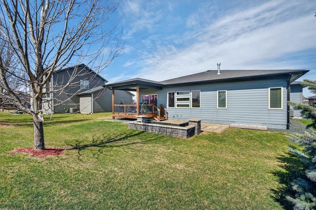 340 NE Hawk Circle, Waukee, IA 50263