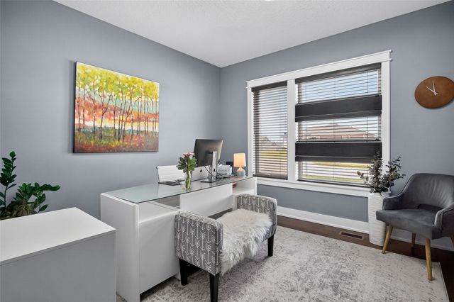 340 NE Hawk Circle, Waukee, IA 50263