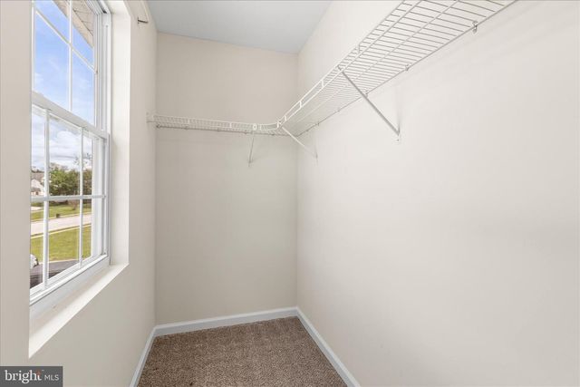 5 OXWOOD CIR, New Oxford, PA 17350