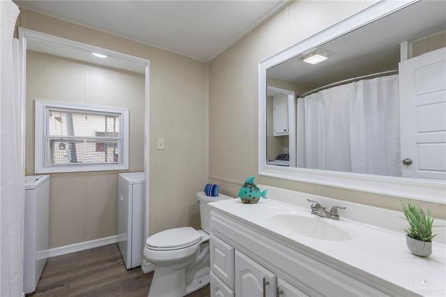 2027 N Kelly Street N, Mission, TX 78572