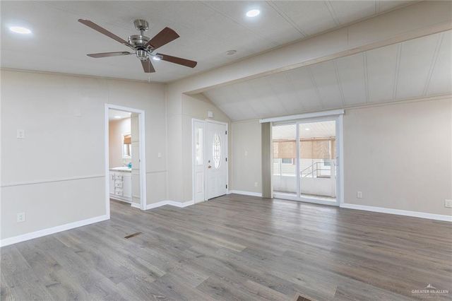 2027 N Kelly Street N, Mission, TX 78572