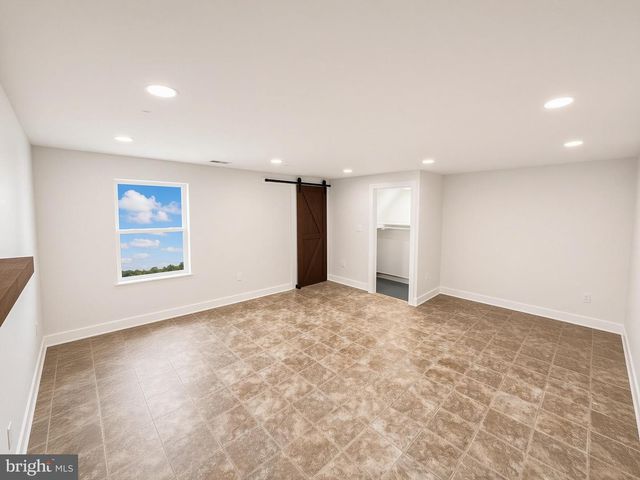 395 VALIANT CIR, Glen Burnie, MD 21061