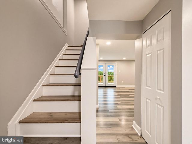 395 VALIANT CIR, Glen Burnie, MD 21061
