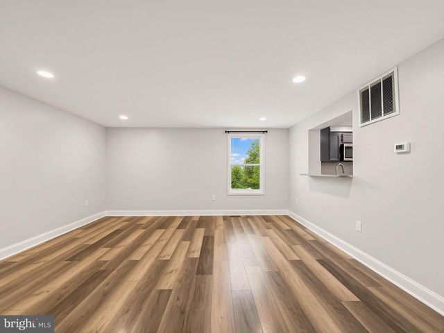 395 VALIANT CIR, Glen Burnie, MD 21061