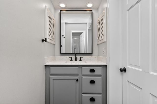 2000 47th Street, Des Moines, IA 50310