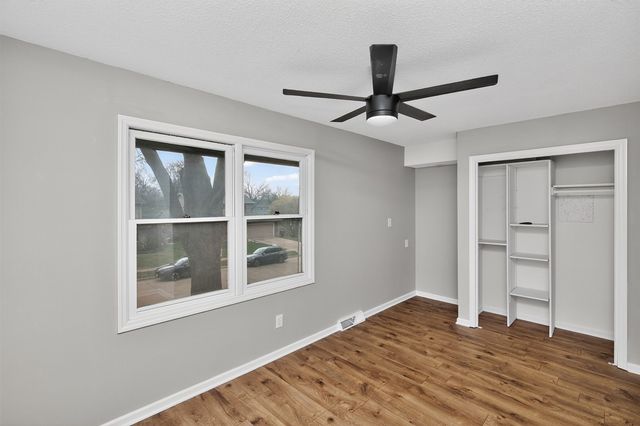 2000 47th Street, Des Moines, IA 50310