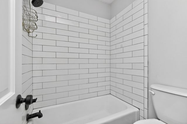 2000 47th Street, Des Moines, IA 50310