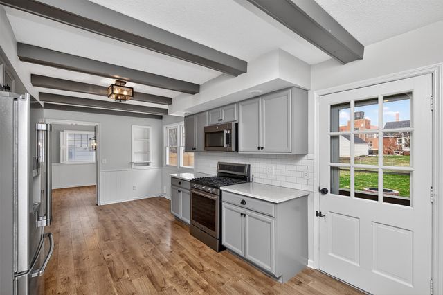 2000 47th Street, Des Moines, IA 50310