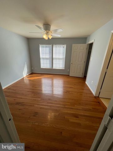 23065 POTOMAC HILL SQ, Sterling, VA 20166