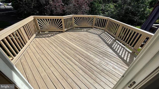 23065 POTOMAC HILL SQ, Sterling, VA 20166