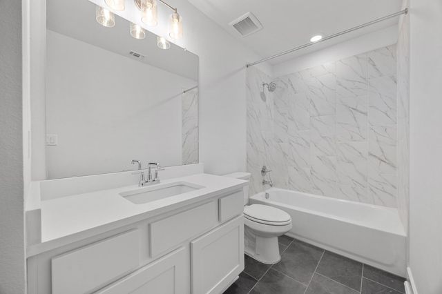 308 Barnstorm LN, Georgetown, TX 78633