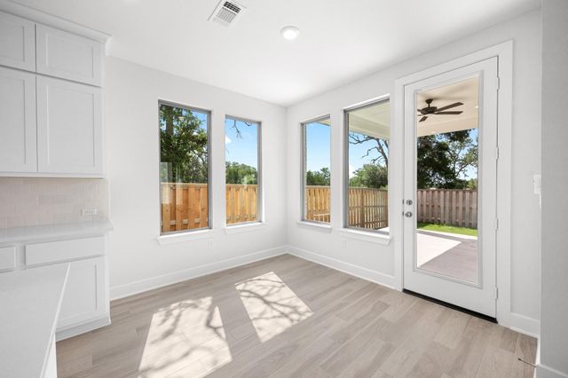 308 Barnstorm LN, Georgetown, TX 78633