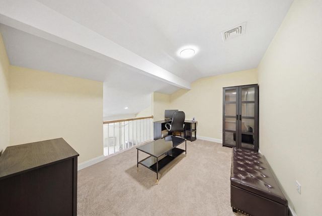 2 Williamsburg Way 2, Medway, MA 02053