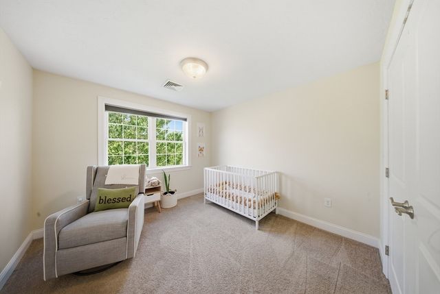 2 Williamsburg Way 2, Medway, MA 02053