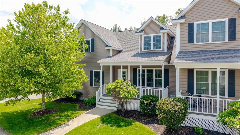 2 Williamsburg Way 2, Medway, MA 02053