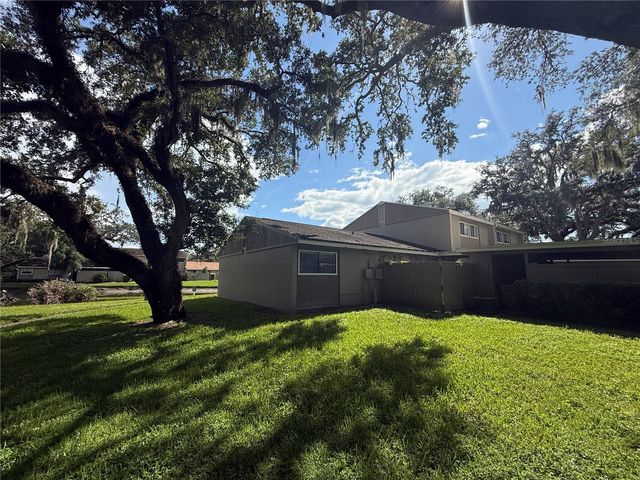 8649 LAKE ISLE DRIVE 182, Temple Terrace, FL 33637