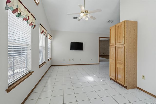 845 Gallagher, Canyon Lake, TX 78133