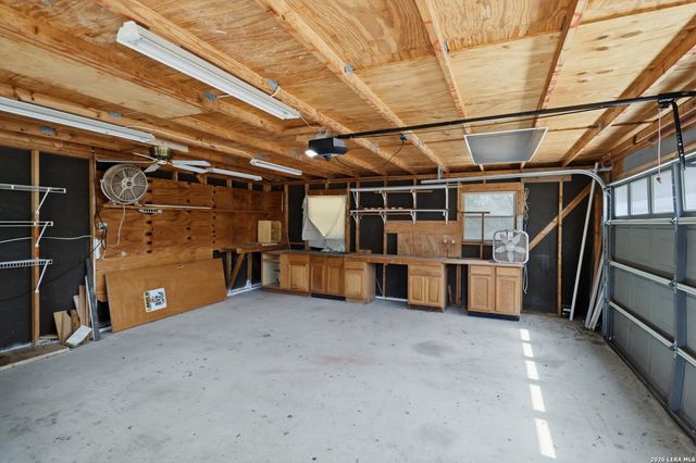 845 Gallagher, Canyon Lake, TX 78133