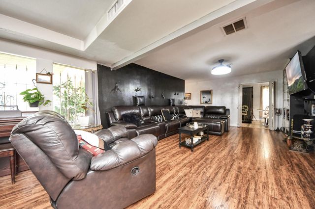 3901 Jeanetta Street, Houston, TX 77063