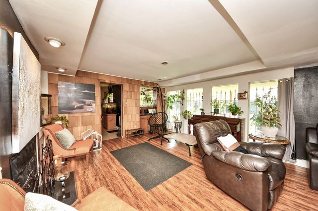 3901 Jeanetta Street, Houston, TX 77063