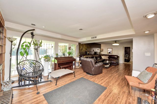 3901 Jeanetta Street, Houston, TX 77063