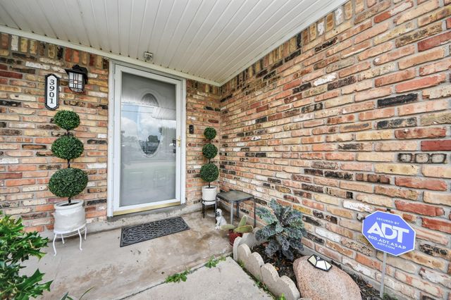 3901 Jeanetta Street, Houston, TX 77063