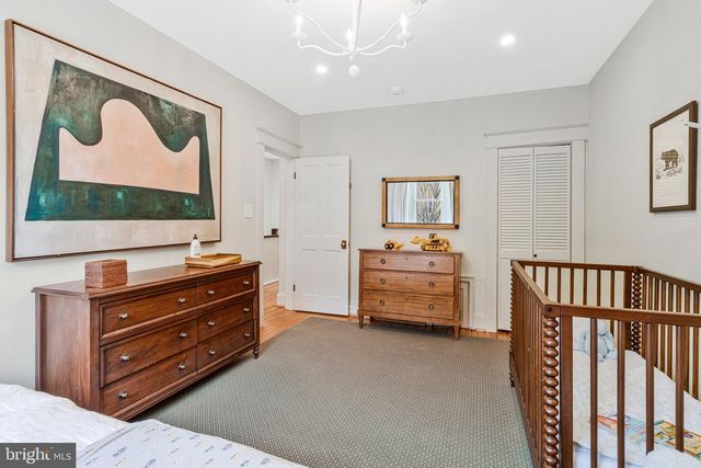 2916 18TH ST NW, Washington, DC 20009