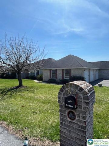 4621 Willow Lane, Lower Nazareth Twp, PA 18064