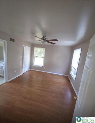 4621 Willow Lane, Lower Nazareth Twp, PA 18064