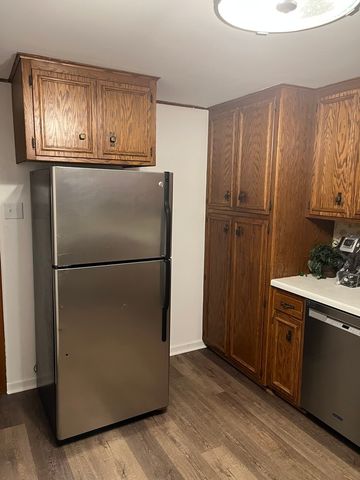 5133 W Wrightwood Avenue 1, Chicago, IL 60639