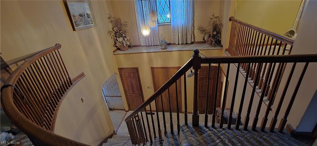 325 Brookshire Oval, Hinckley, OH 44233