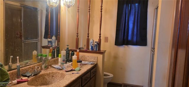 325 Brookshire Oval, Hinckley, OH 44233