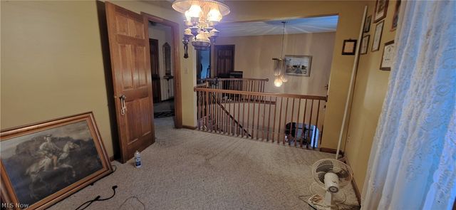 325 Brookshire Oval, Hinckley, OH 44233