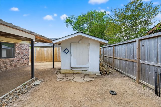 3914 Coltwood Drive, Spring, TX 77388