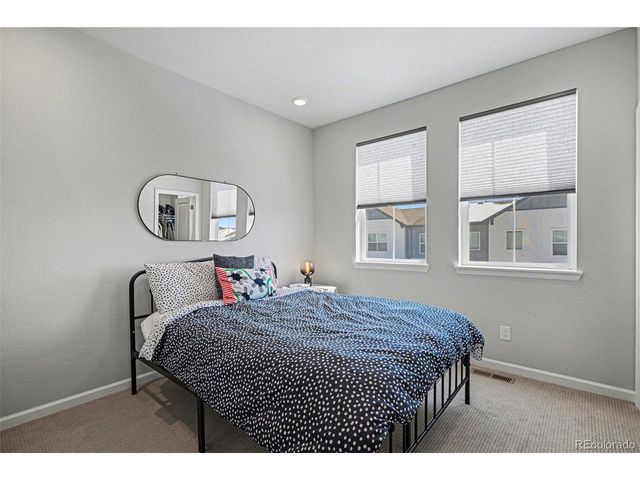 6998 Ipswich Ct, Castle Pines, CO 80108