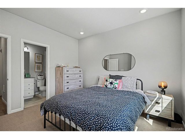 6998 Ipswich Ct, Castle Pines, CO 80108