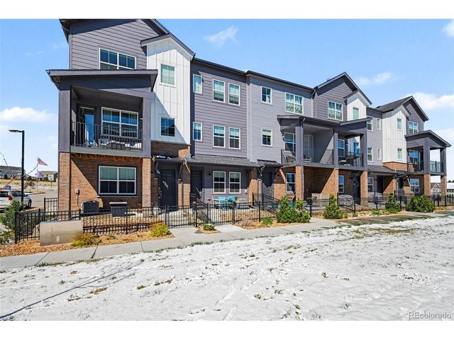 6998 Ipswich Ct, Castle Pines, CO 80108