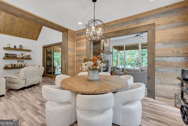 215 Carlota Way, Hartwell, GA 30643