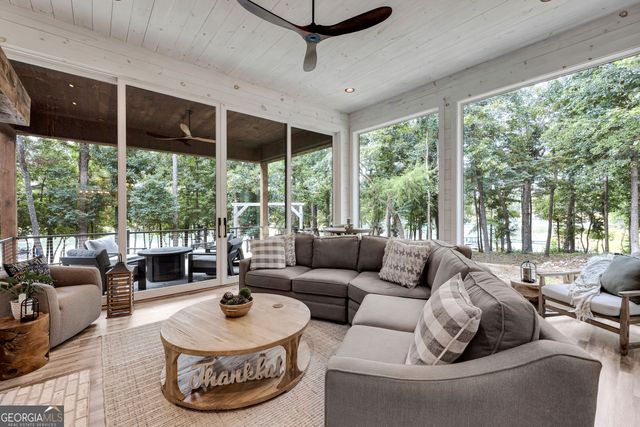 215 Carlota Way, Hartwell, GA 30643