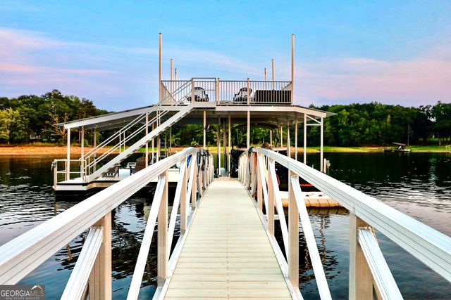 215 Carlota Way, Hartwell, GA 30643