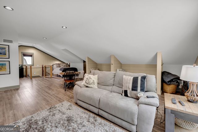 215 Carlota Way, Hartwell, GA 30643