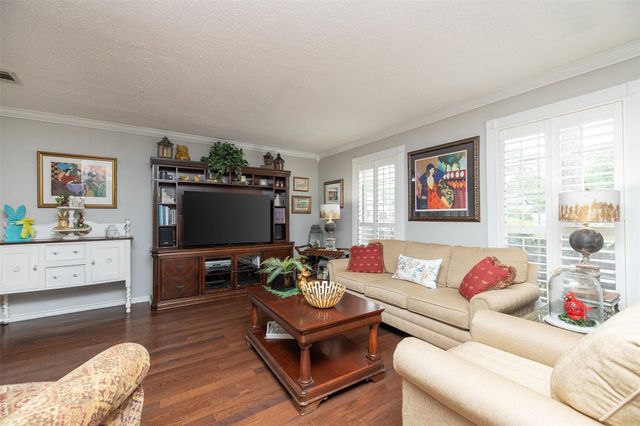 15947 Pinyon Creek Drive, Houston, TX 77095